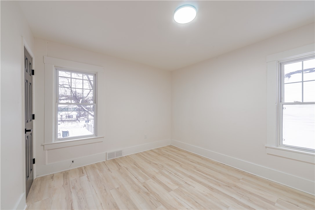 343 Durnan Street Rochester, NY 14621 - Photo 17 of 29