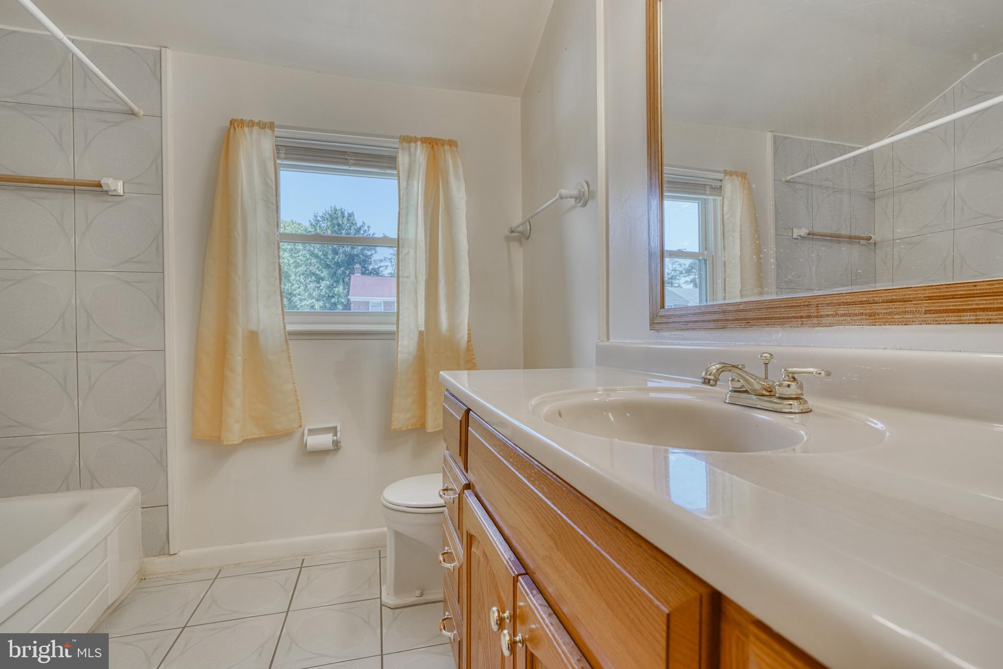 615 Queensgate Road Baltimore, MD 21229 - Photo 33 of 38