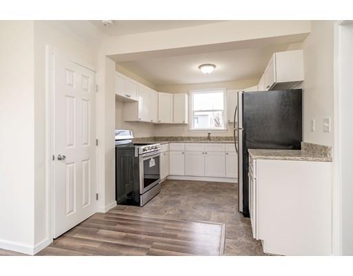 74 Nagle Street Springfield, MA 01151 - Photo 4 of 26