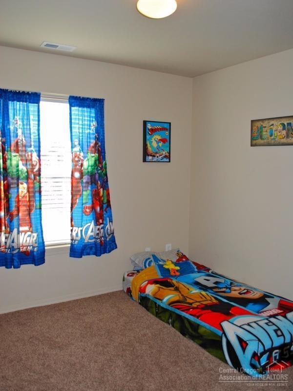 21366 Pecoraro Loop Bend, OR 97701 - Photo 11 of 13 Additional Photo