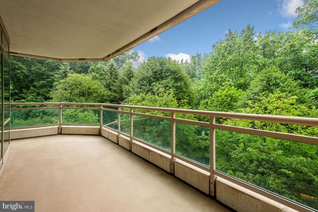 $3,600,000 | 5630 Wisconsin Avenue, Unit 301, Chevy Chase, MD 20815