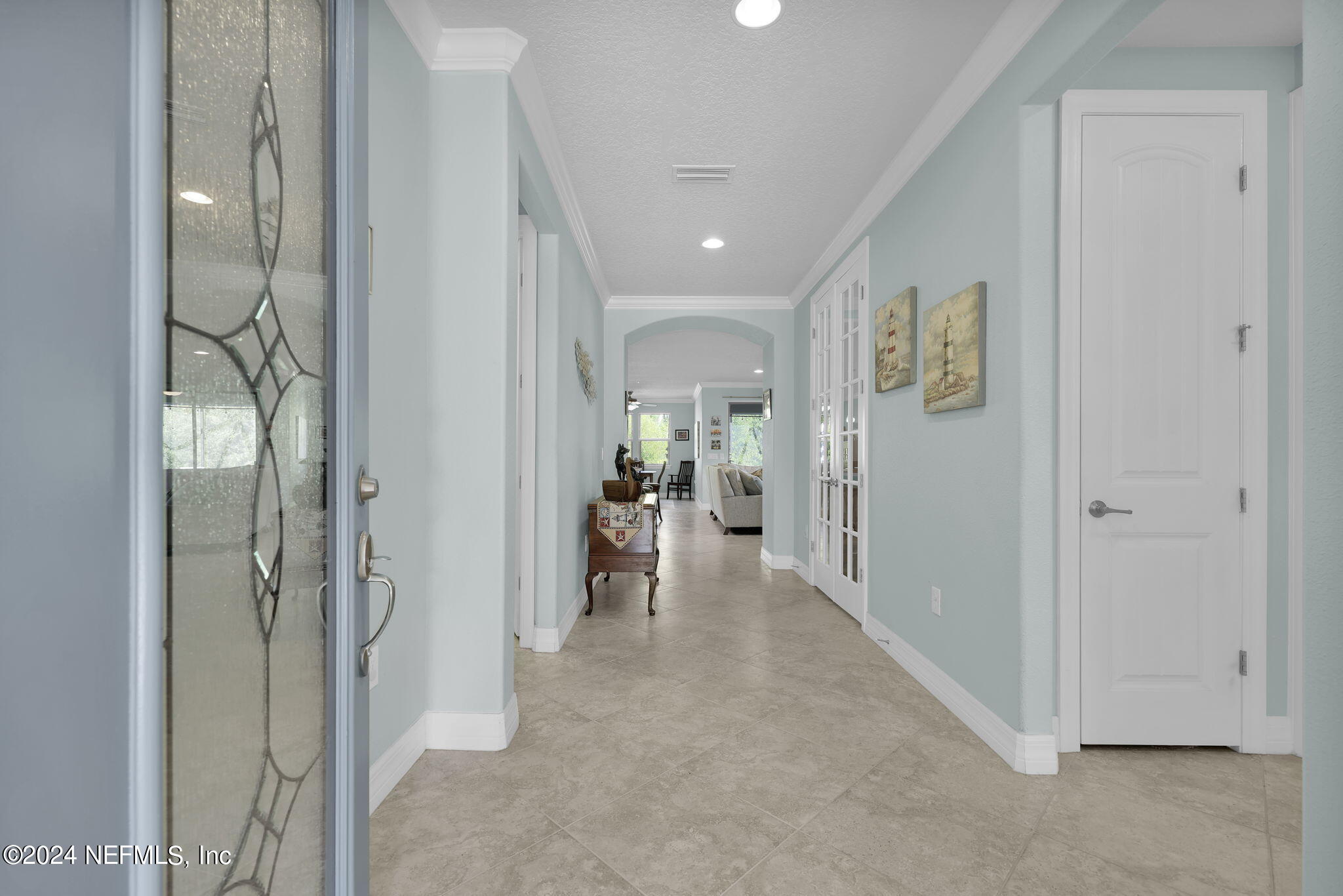 48 Eagle Crest Lane Ponte Vedra, FL 32081 - Photo 8 of 94 a view of a hallway with closet and a bathroom