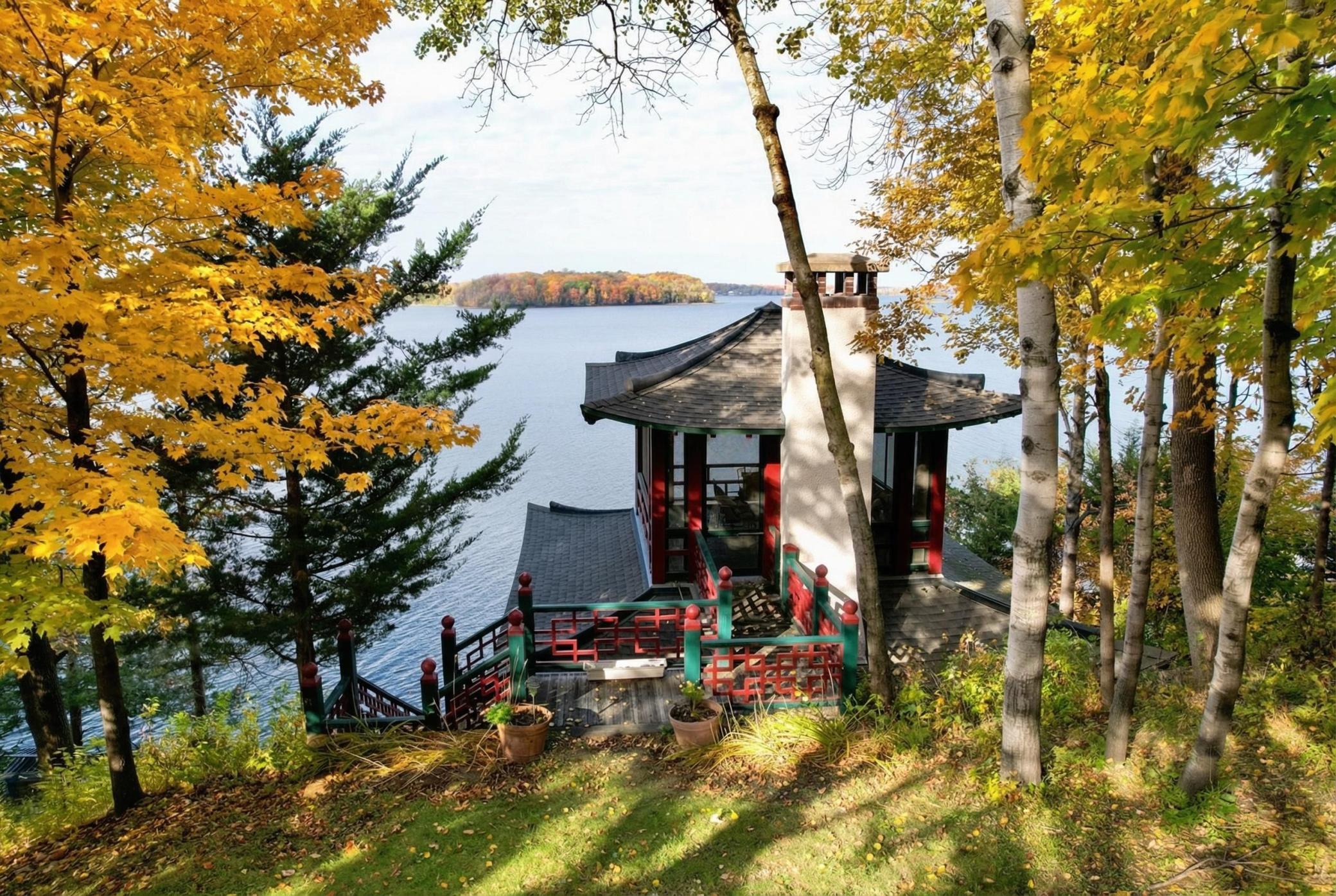 28100 Woodside Road Excelsior, MN 55331 - Photo 6 of 13