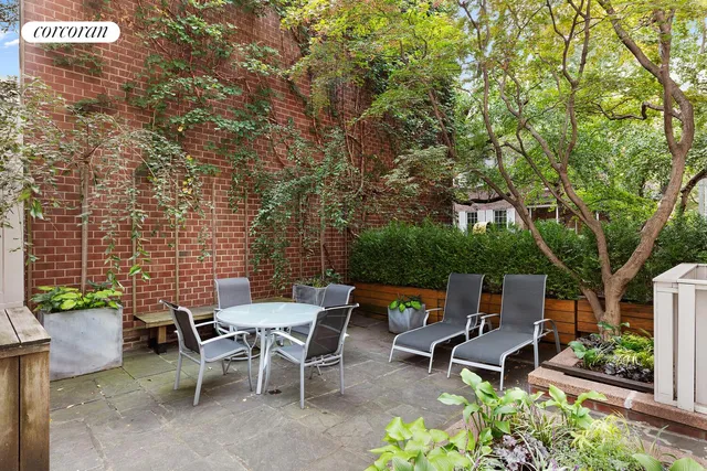 $6,350,000 | 25 Harrison Street | TriBeCa