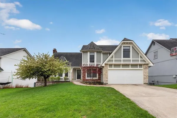 $425,000 | 3001 Northwest 59th Street, Kansas City, MO 64151