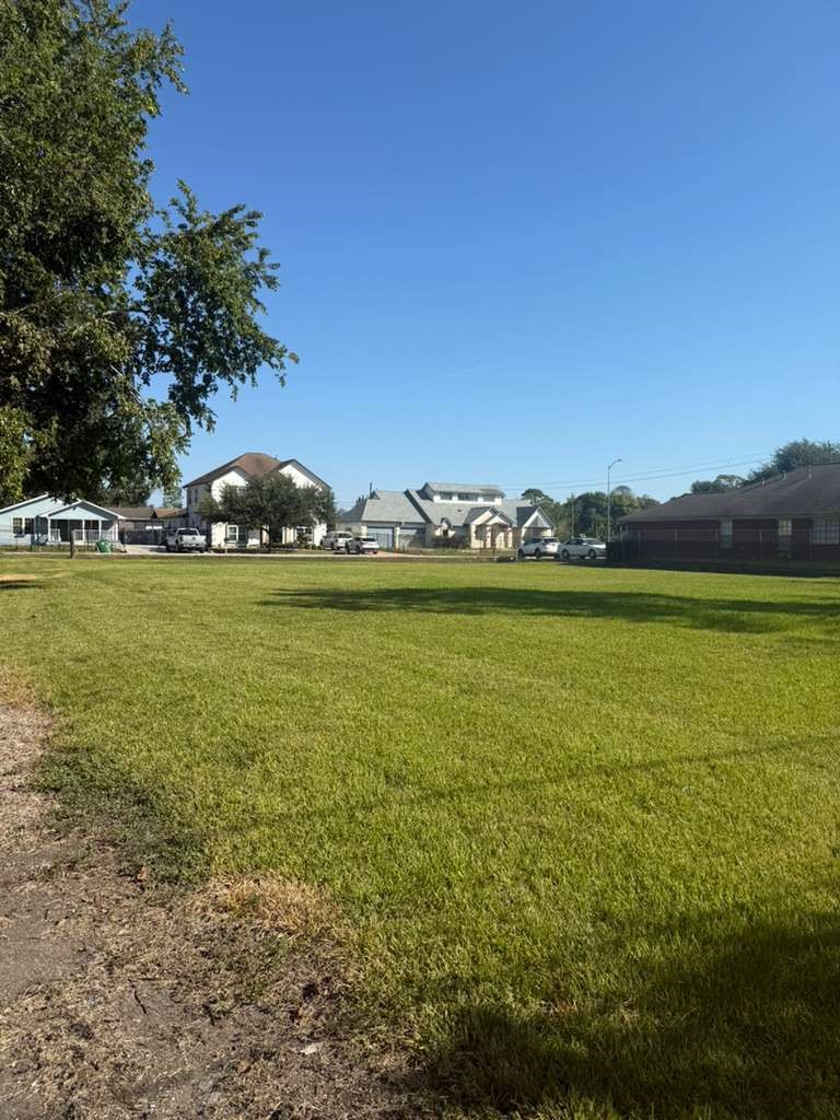 Tbd Arrowhead Lane Houston, TX 77075 - Photo 6 of 7 a view of a ocean with beach