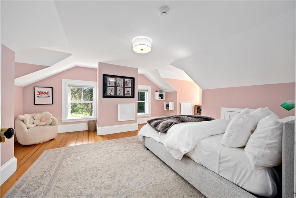 93 Main Street Hingham, MA 02043 - Photo 24 of 42