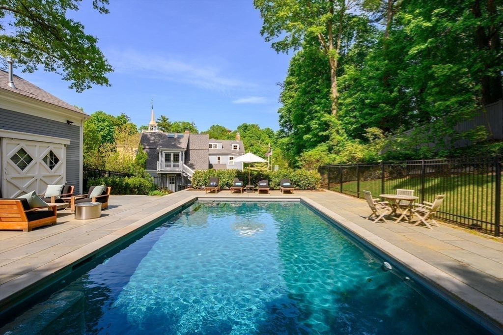 93 Main Street Hingham, MA 02043 - Photo 34 of 42