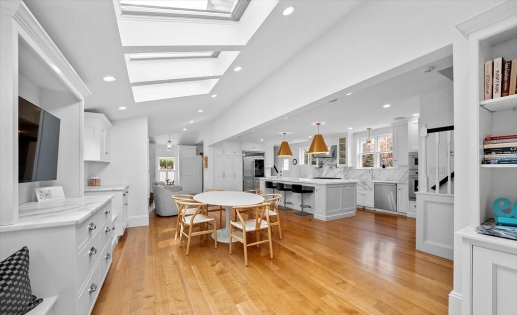 93 Main Street Hingham, MA 02043 - Photo 8 of 42