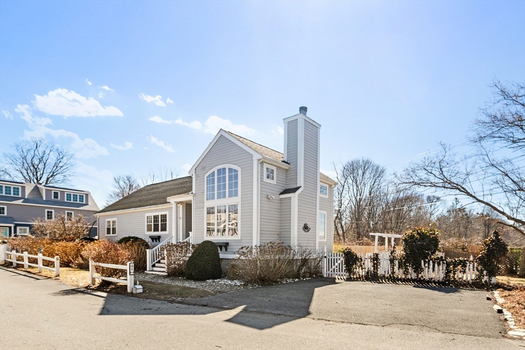 4 Winter Island Road Salem, MA 01970 - Photo 2 of 42