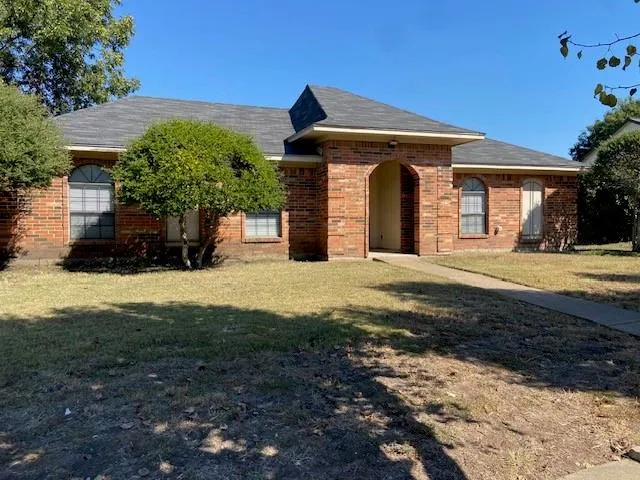 $2,250 | 7808 Slater Trail, Plano, TX 75025