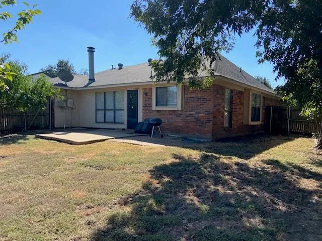 $2,250 | 7808 Slater Trail, Plano, TX 75025