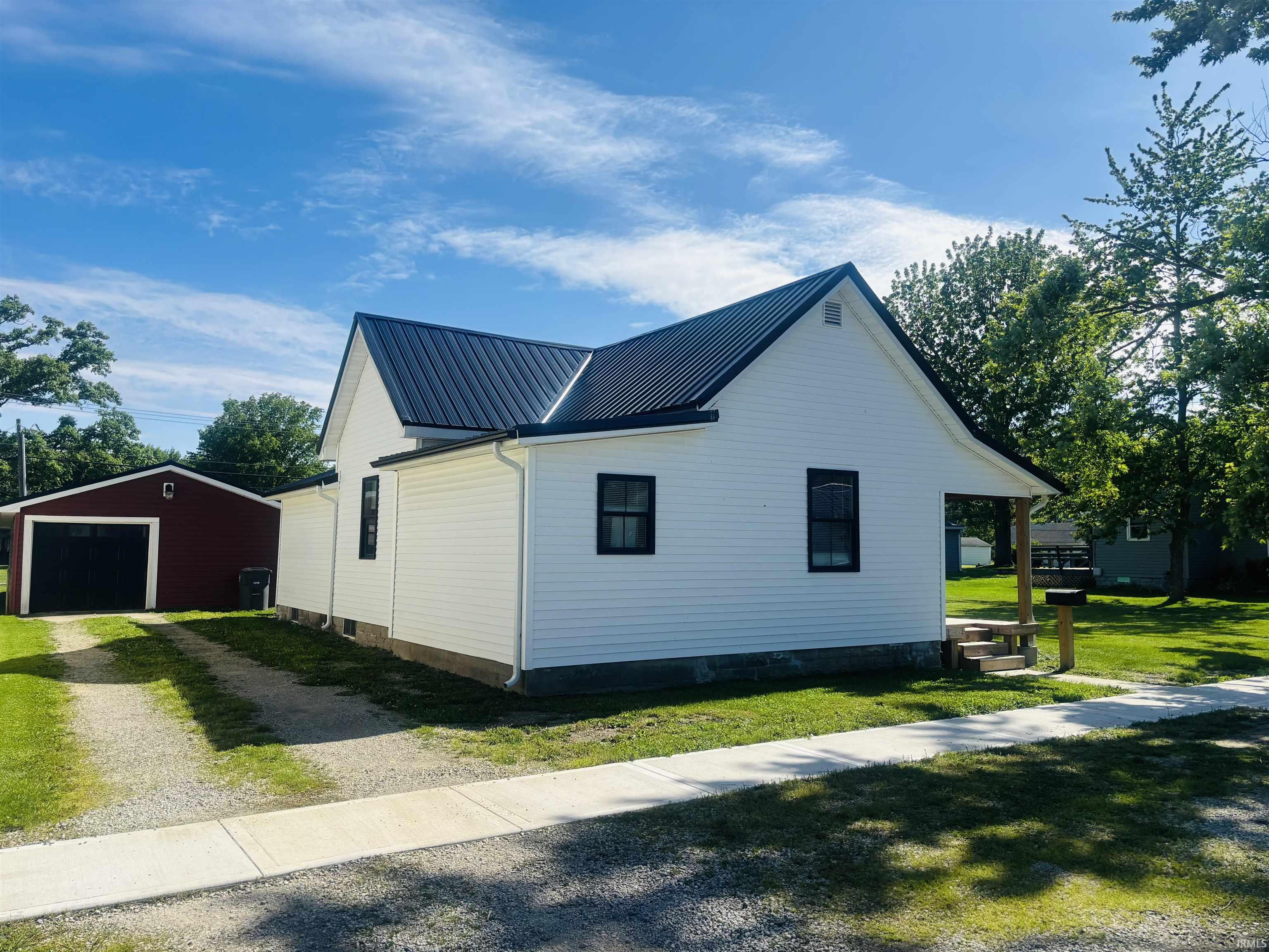 1007 West Main Street Portland, IN 47371 - Photo 1 of 25