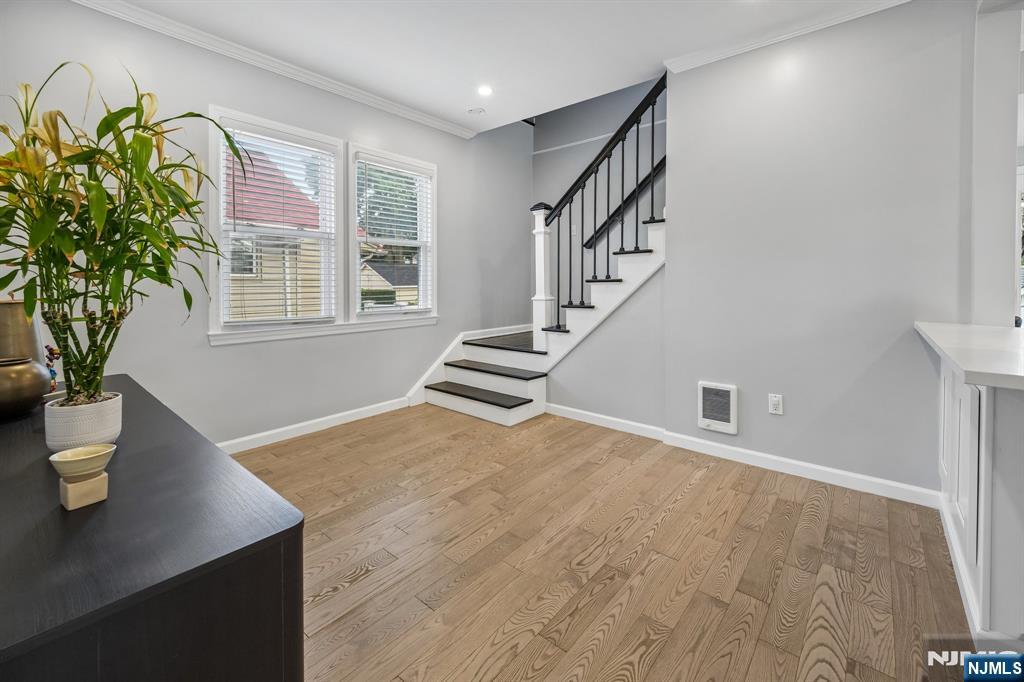 73 Forest Place Rochelle Park, NJ 07662 - Photo 13 of 34