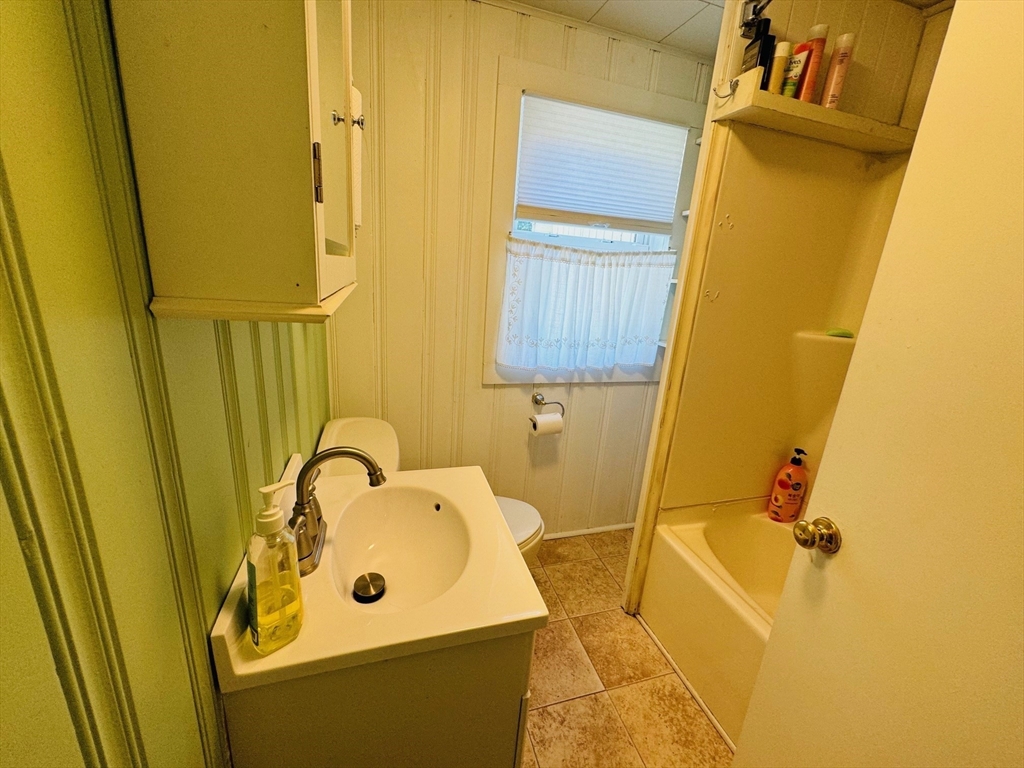 262 Old Wharf Road, Unit 84 Dennis Port, MA 02639 - Photo 15 of 39 Gallery Image 15