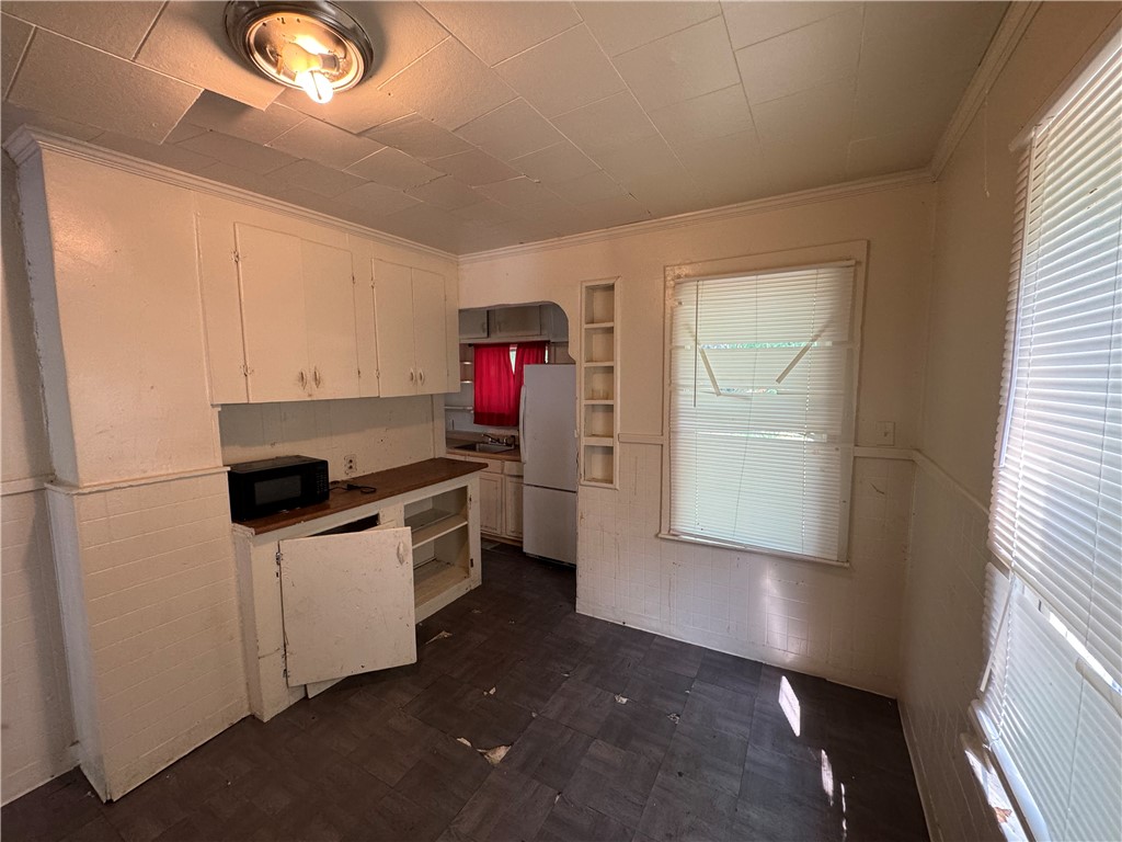 Undisclosed Address Rochester, NY 14621 - Photo 8 of 22 Kitchen