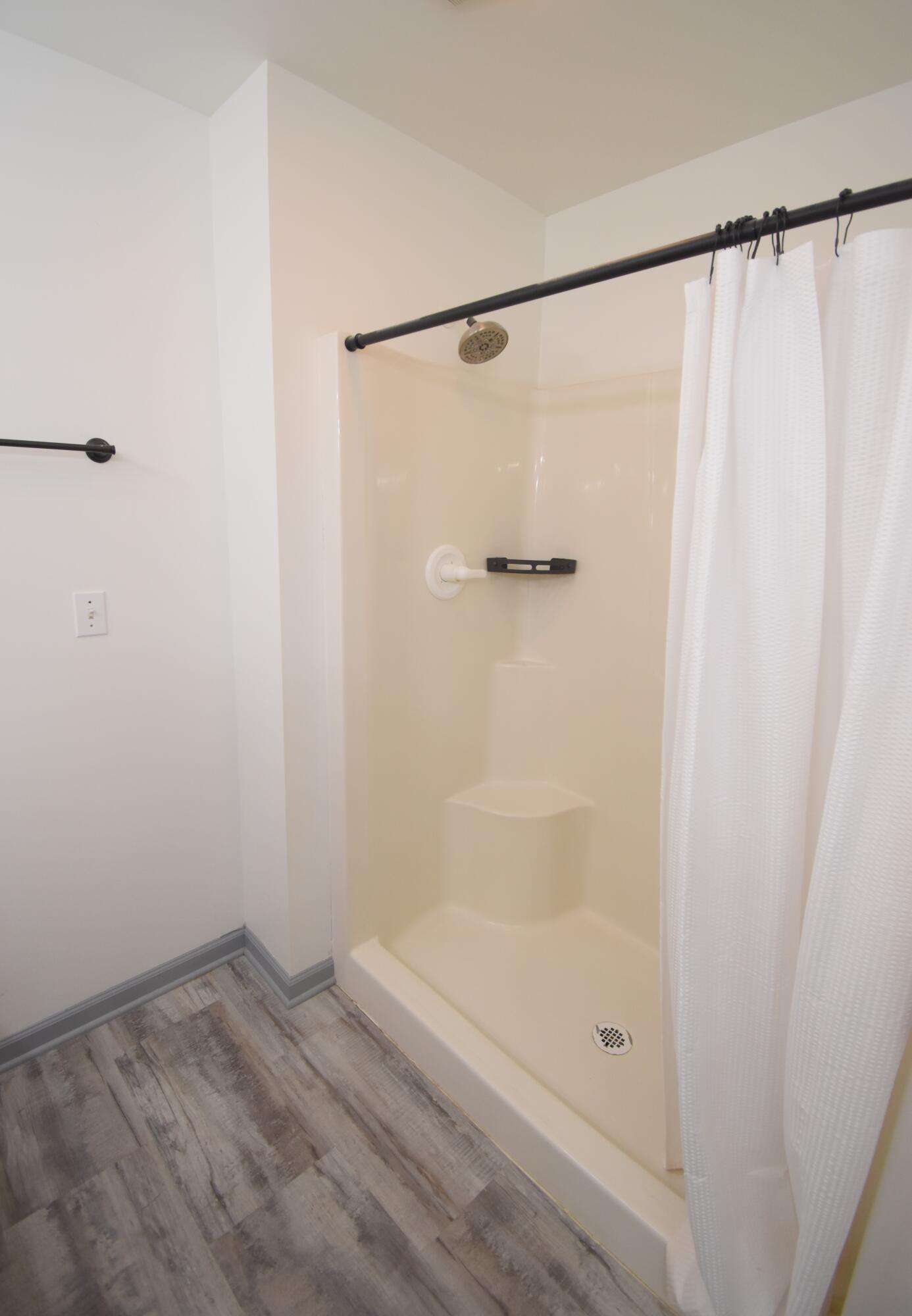 522 Pheasant Run Rensselaer, IN 47978 - Photo 39 of 55 a bathroom with a shower