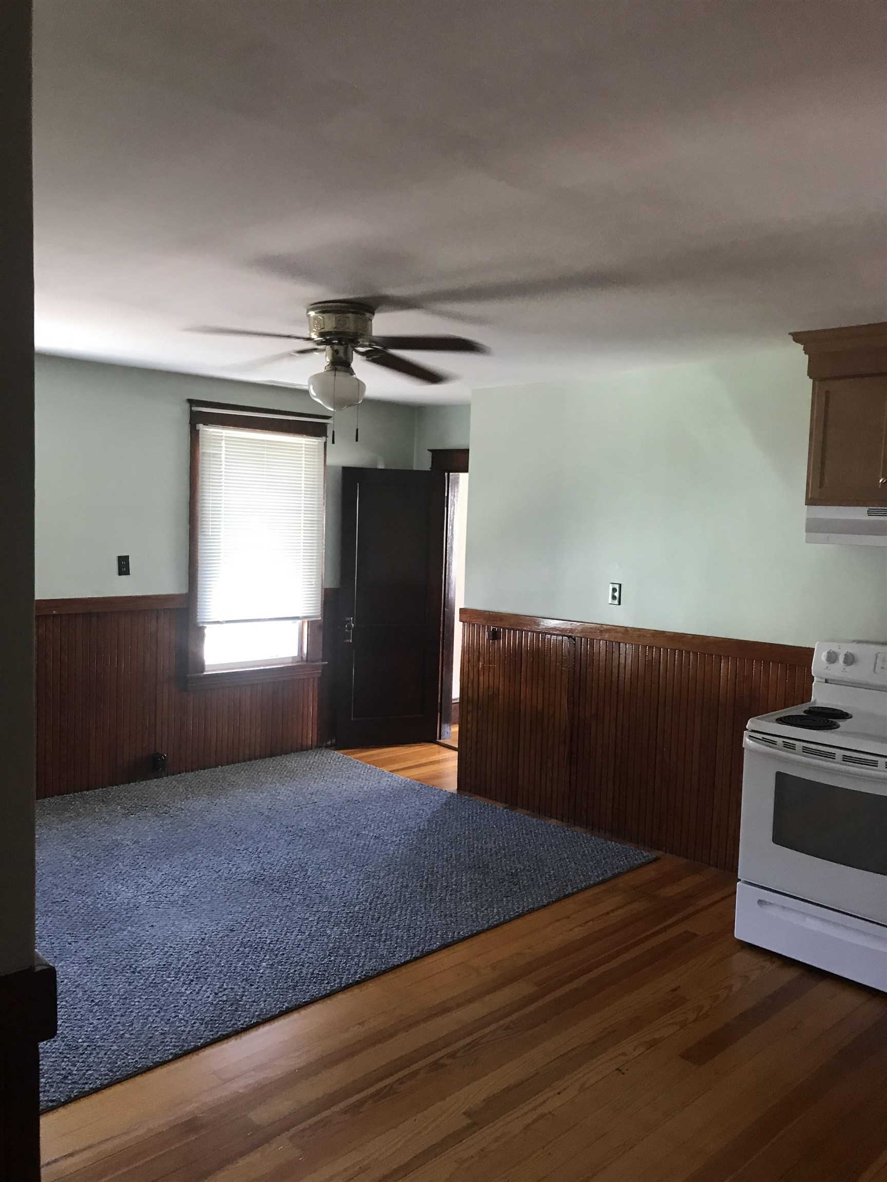 152 Maple Street Manchester, NH 03103 - Photo 11 of 29 Gallery Image 11