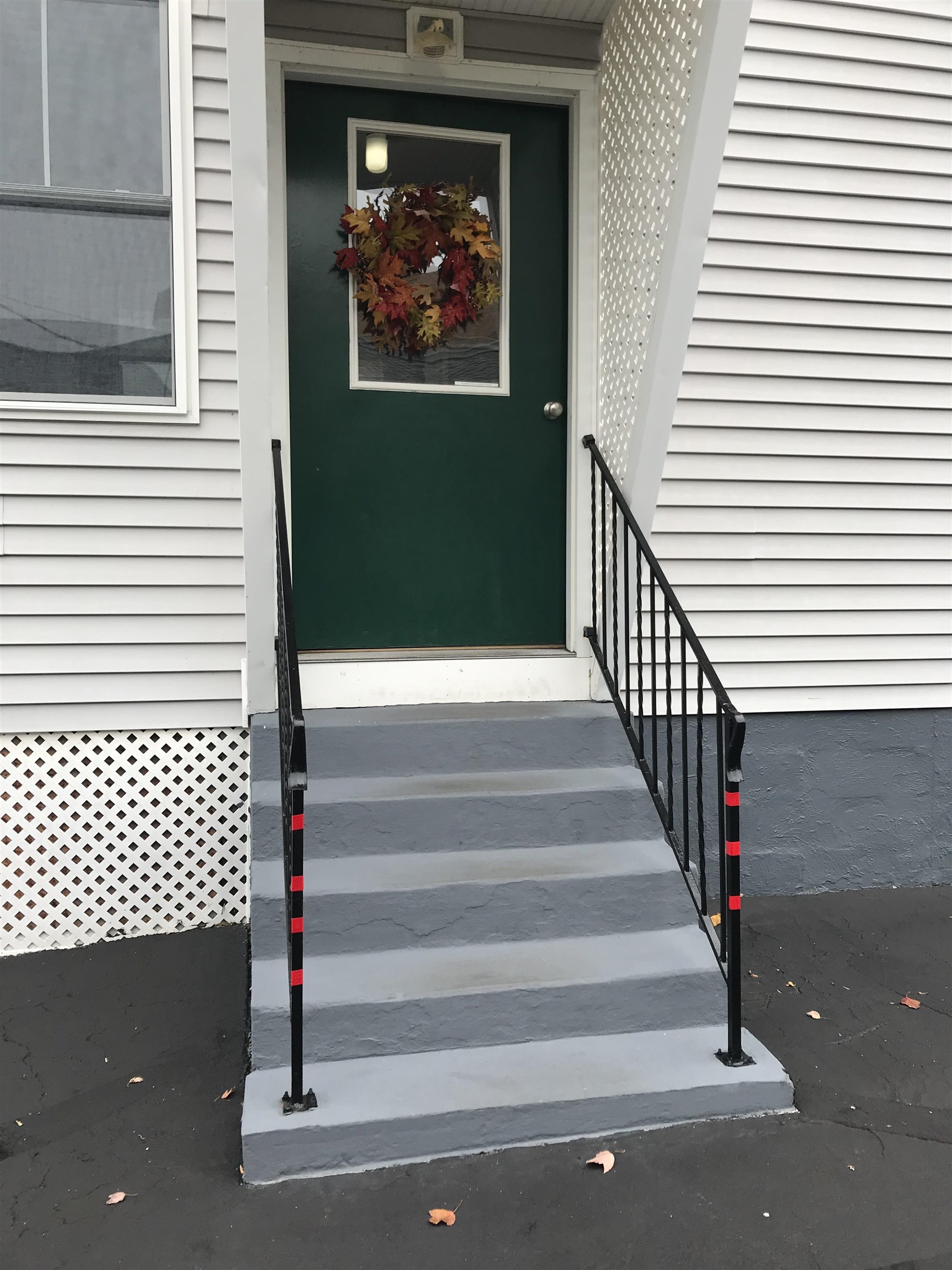 152 Maple Street Manchester, NH 03103 - Photo 25 of 29 Gallery Image 25