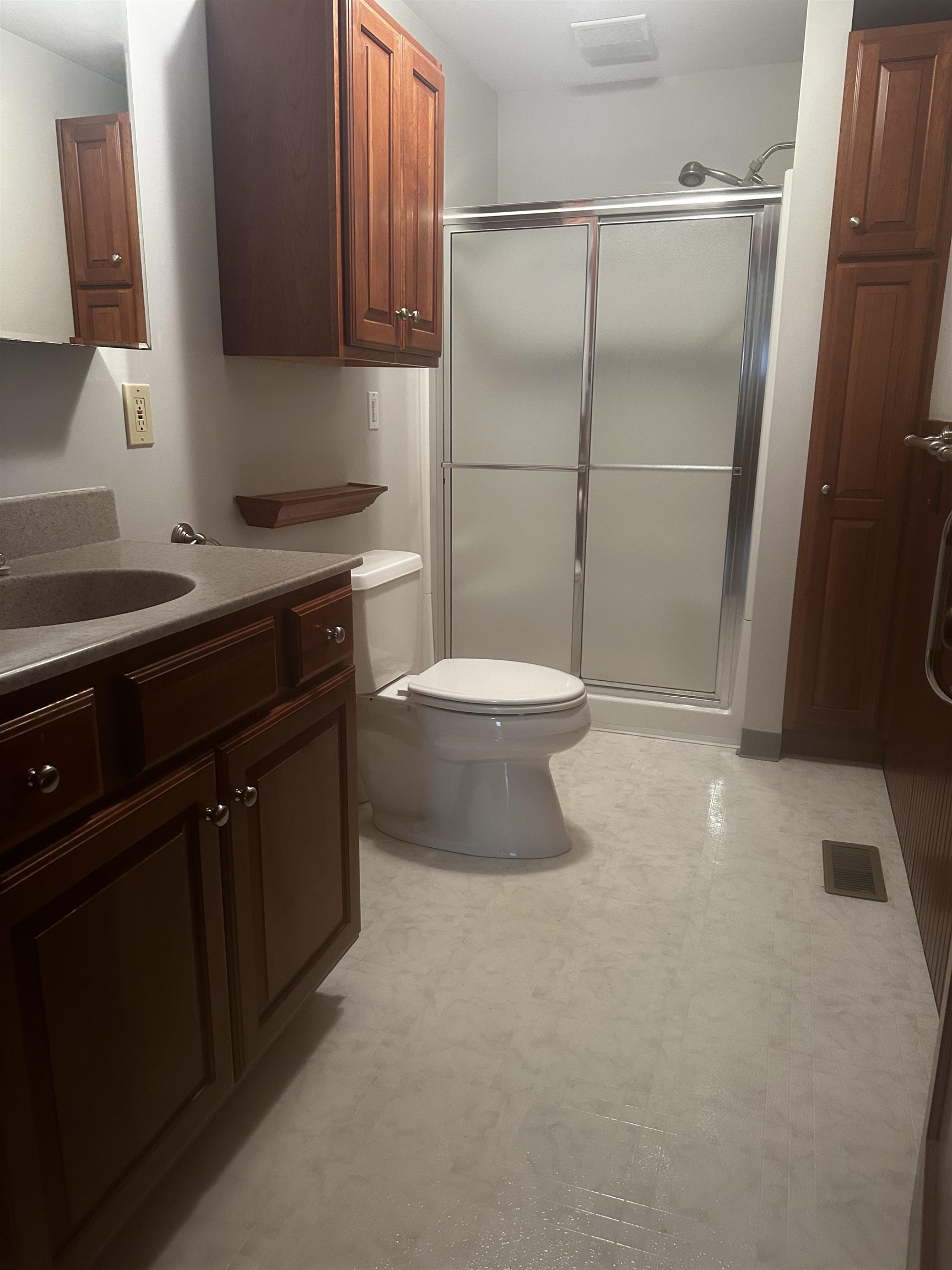 152 Maple Street Manchester, NH 03103 - Photo 28 of 29 Gallery Image 28