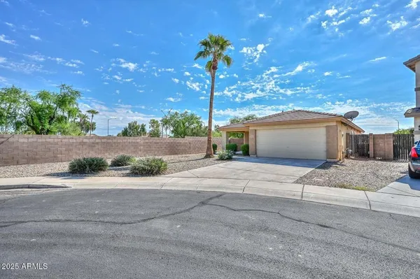 $1,895 | 13101 West Indianola Avenue, Litchfield Park, AZ 85340