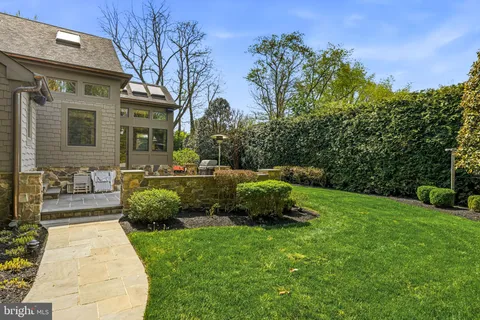 $2,300,000 | 728 Mill Street, Moorestown, NJ 08057