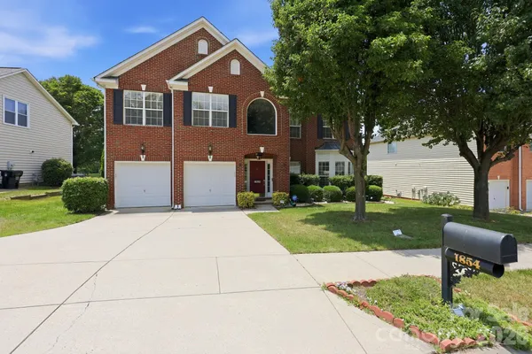 $675,000 | 1854 Briarcrest Drive, Huntersville, NC 28078