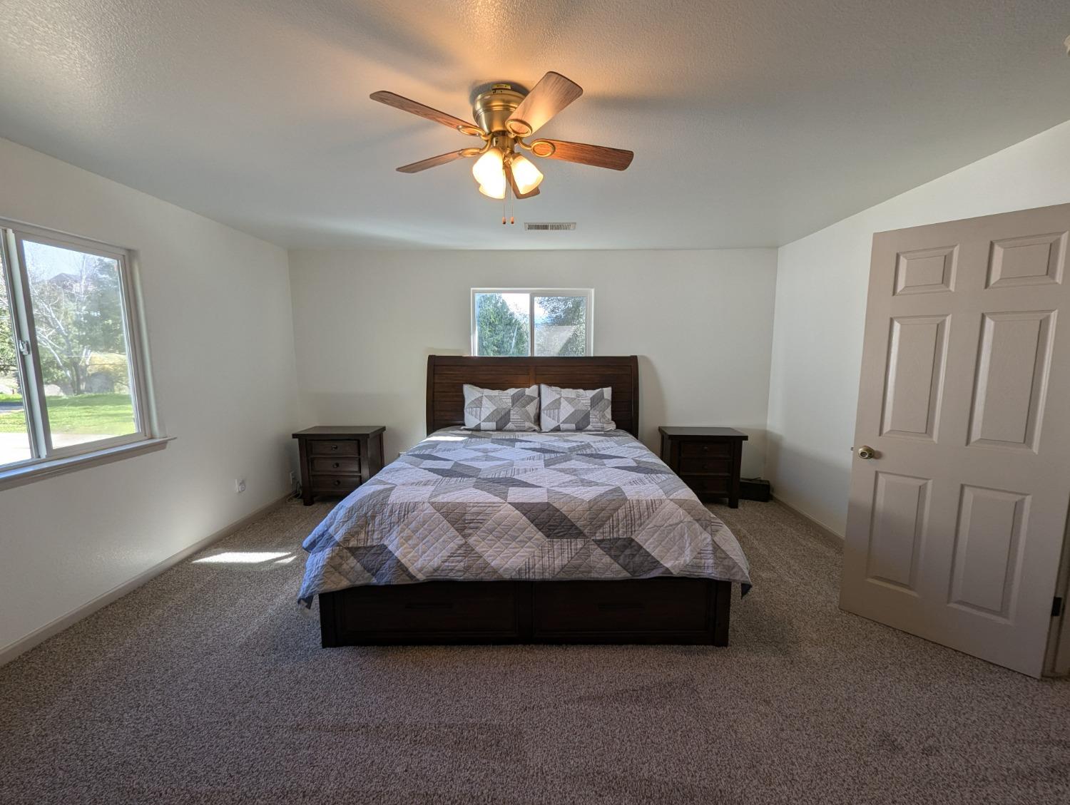 47232 Creekside Road Yokuts Valley, CA 93675 - Photo 15 of 40 Gallery Image 15