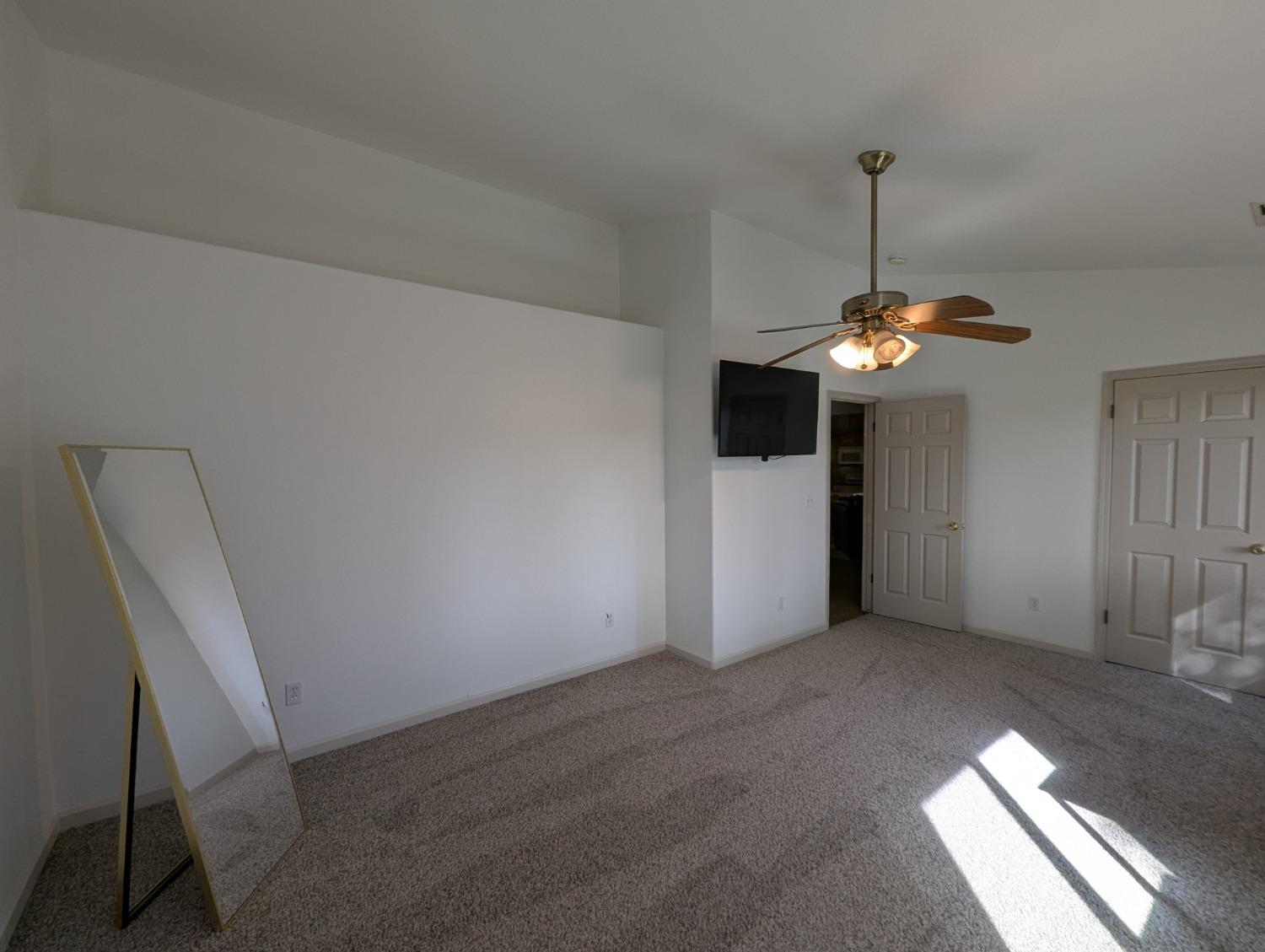 47232 Creekside Road Yokuts Valley, CA 93675 - Photo 19 of 40 Gallery Image 19