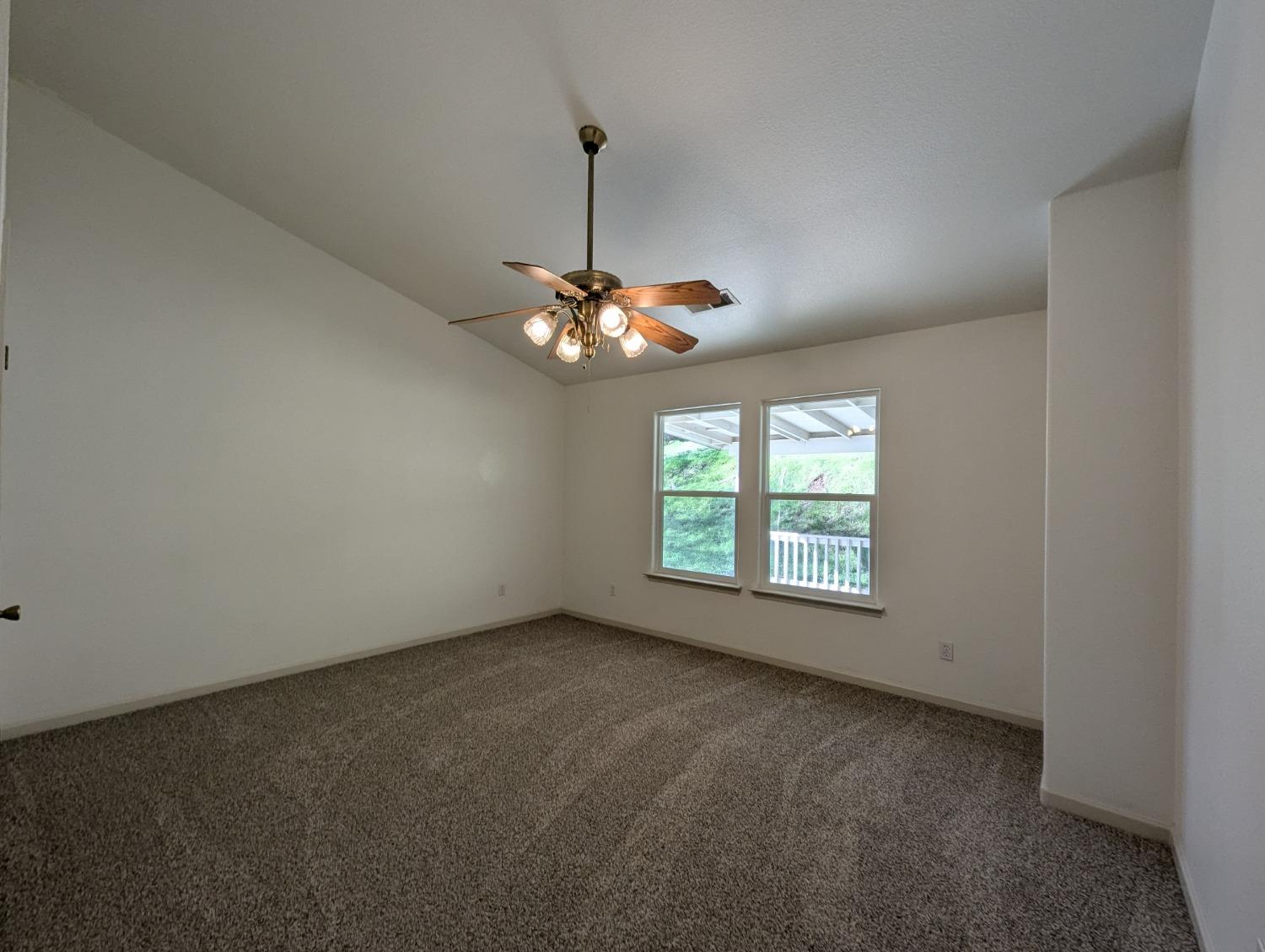 47232 Creekside Road Yokuts Valley, CA 93675 - Photo 20 of 40 Gallery Image 20