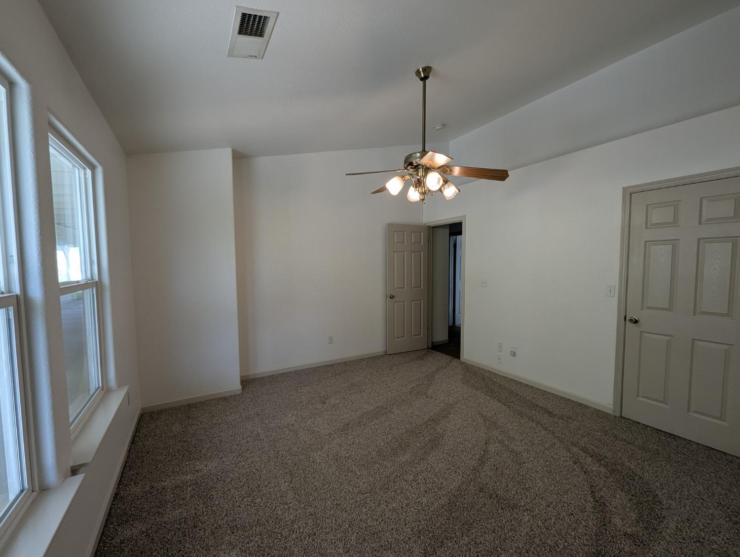 47232 Creekside Road Yokuts Valley, CA 93675 - Photo 21 of 40 Gallery Image 21