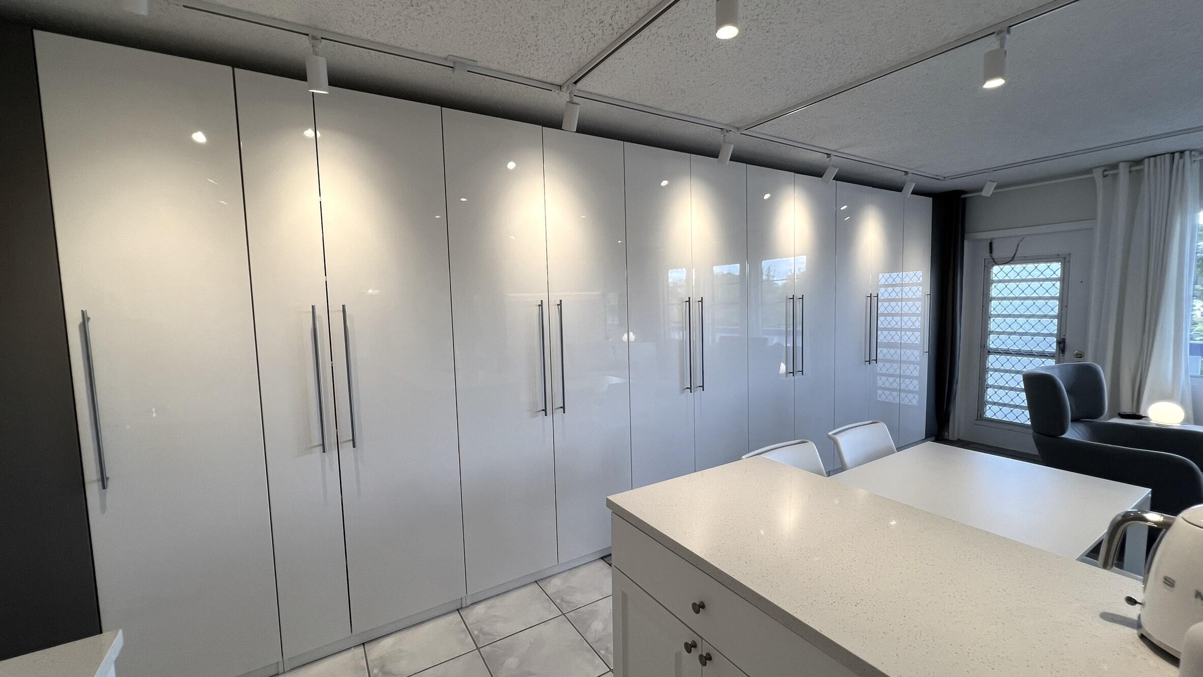 3027 Durham B Deerfield Beach, FL 33442 - Photo 8 of 25 a view of a bathroom with a sink and mirror