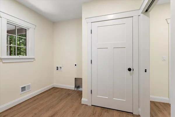$878,000 | 8806 Lakewood Trail, Berrien Center, MI 49102
