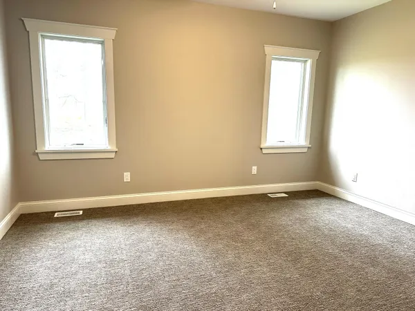 $878,000 | 8806 Lakewood Trail, Berrien Center, MI 49102