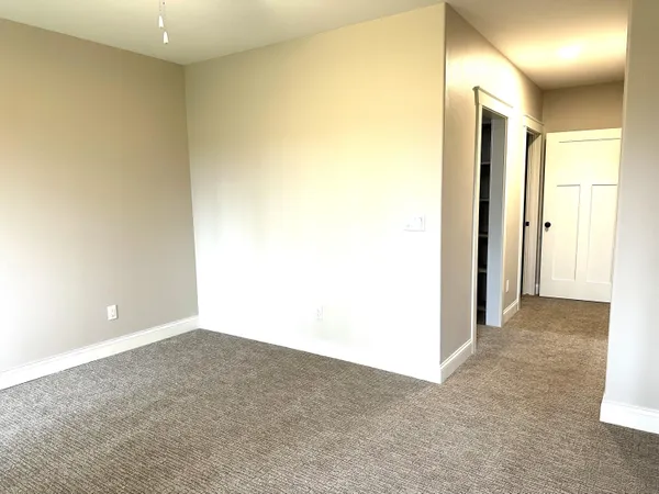 $878,000 | 8806 Lakewood Trail, Berrien Center, MI 49102