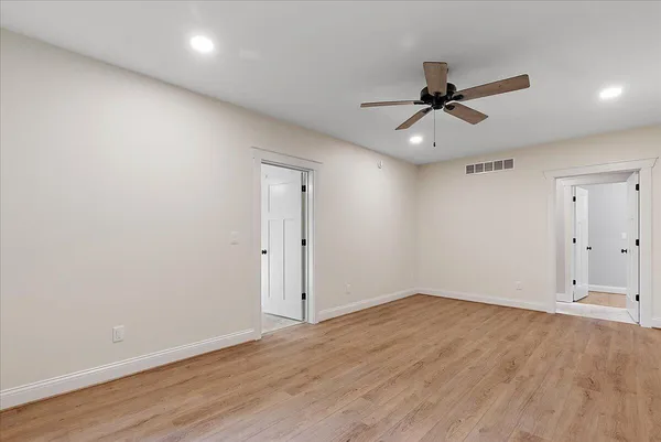 $898,000 | 8806 Lakewood Trail, Berrien Center, MI 49102