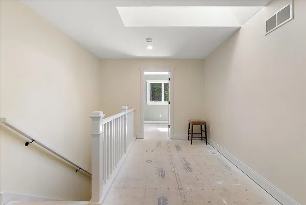 $898,000 | 8806 Lakewood Trail, Berrien Center, MI 49102