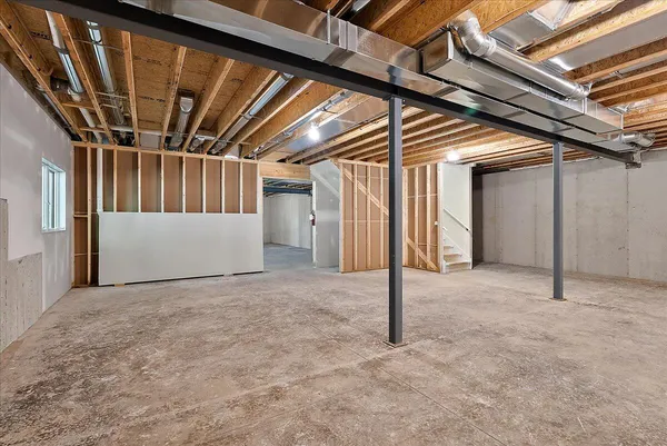 $898,000 | 8806 Lakewood Trail, Berrien Center, MI 49102