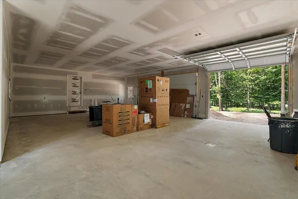 $878,000 | 8806 Lakewood Trail, Berrien Center, MI 49102