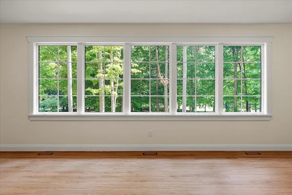 $898,000 | 8806 Lakewood Trail, Berrien Center, MI 49102