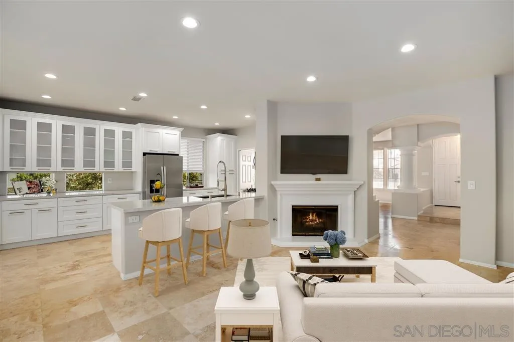 4744 Sunburst Road Carlsbad, CA 92008 - Photo 11 of 24 Gallery Image 11