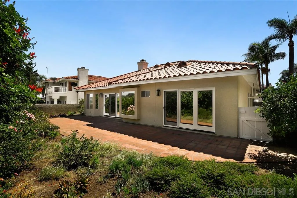4744 Sunburst Road Carlsbad, CA 92008 - Photo 20 of 24 Gallery Image 20