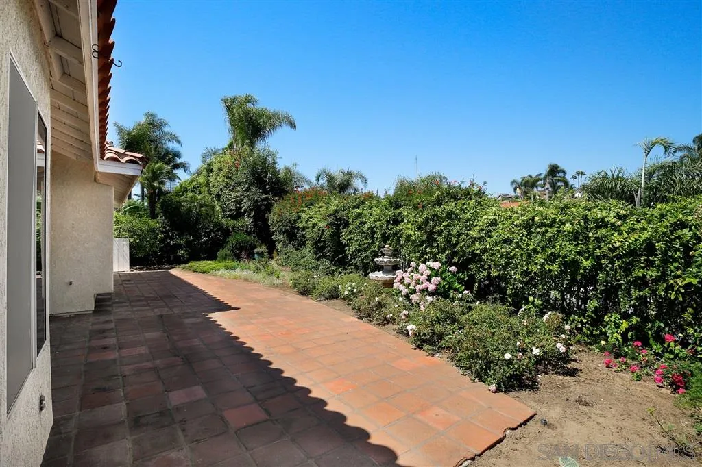 4744 Sunburst Road Carlsbad, CA 92008 - Photo 23 of 24 Gallery Image 23