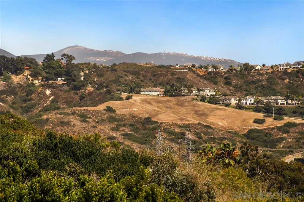 4744 Sunburst Road Carlsbad, CA 92008 - Photo 24 of 24 Gallery Image 24