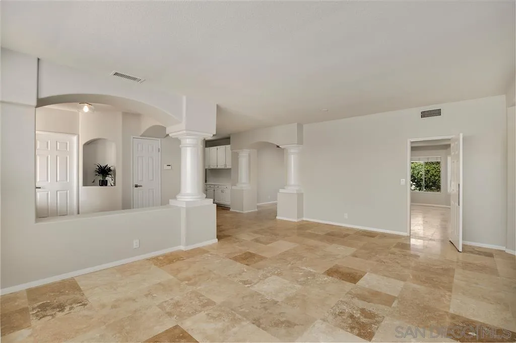 4744 Sunburst Road Carlsbad, CA 92008 - Photo 4 of 24 Gallery Image 4