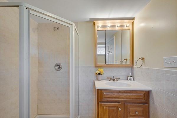 32 Bellflower Street Lexington, MA 02421 - Photo 23 of 26