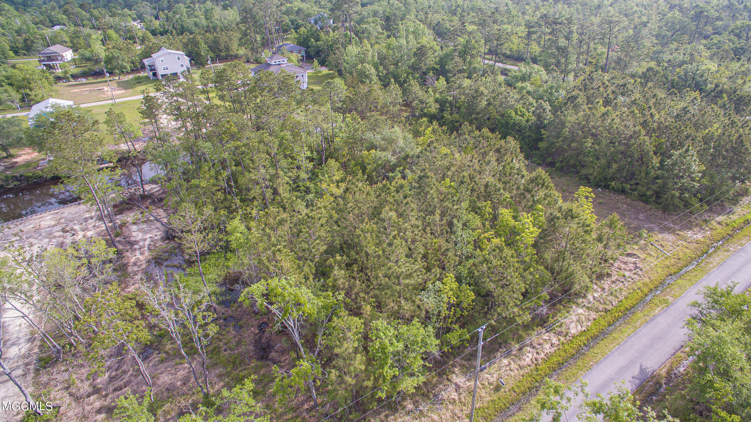 10085 Cain Road Bay St. Louis, MS 39520 - Photo 14 of 14 10085 Cain-100