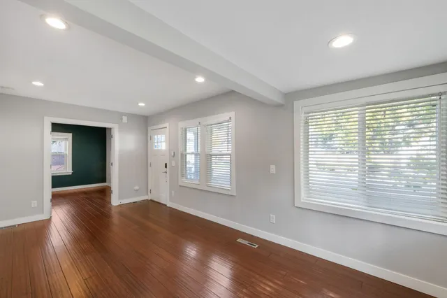 $2,595 | 3409 West 50th Street, Minneapolis, MN 55410