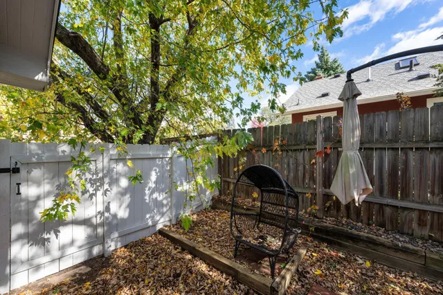 $2,595 | 3409 West 50th Street, Minneapolis, MN 55410