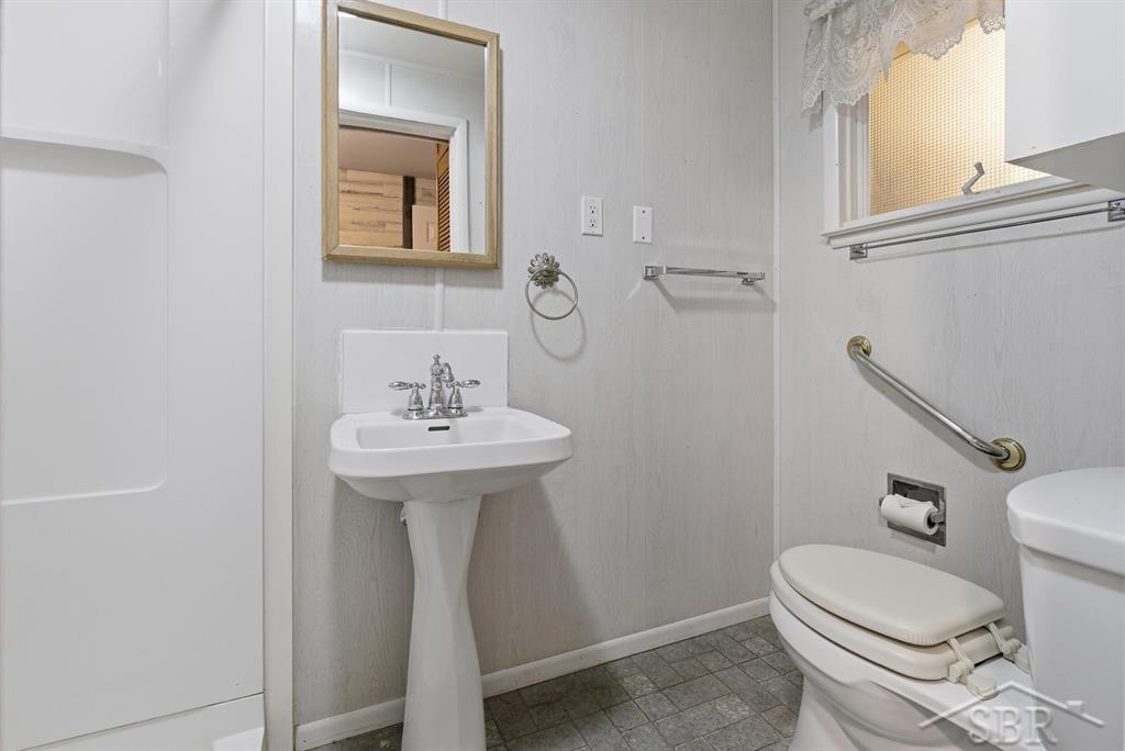 3601 Sharon Road Midland, MI 48642 - Photo 25 of 35 Gallery Image 25